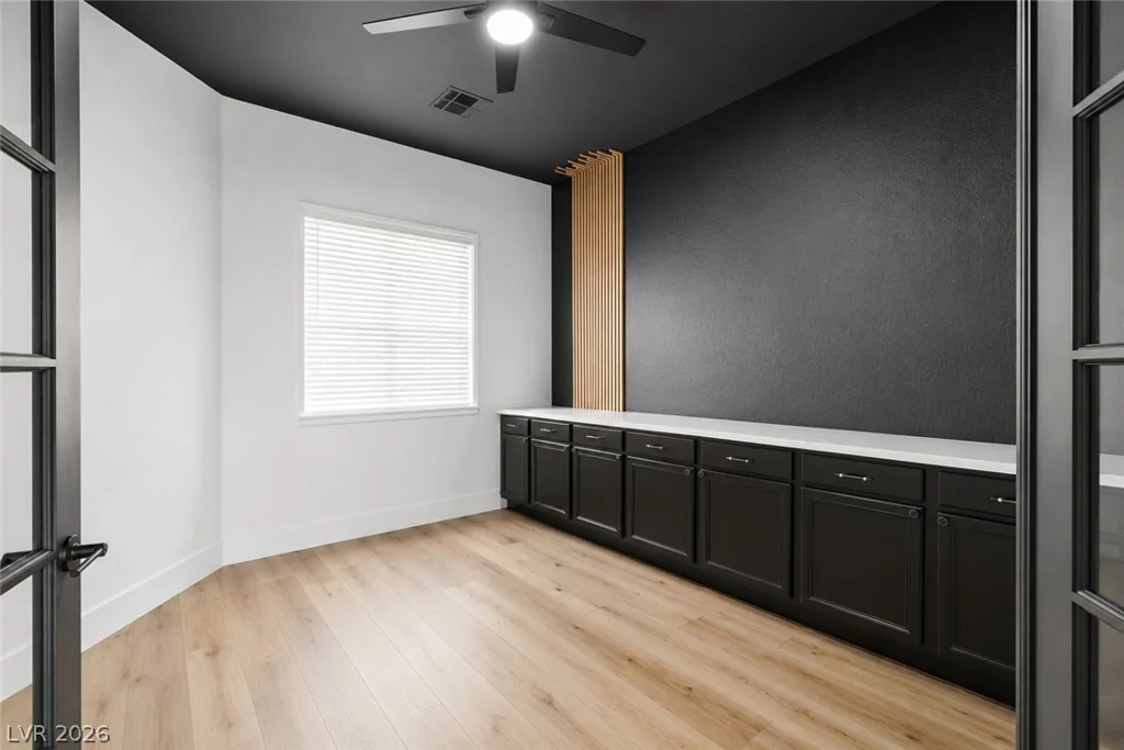 7580 Prancing Pony, Las Vegas, NV 89131