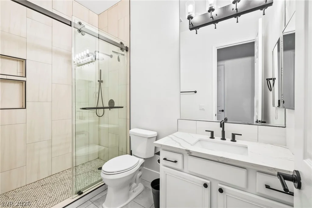 7580 Prancing Pony, Las Vegas, NV 89131