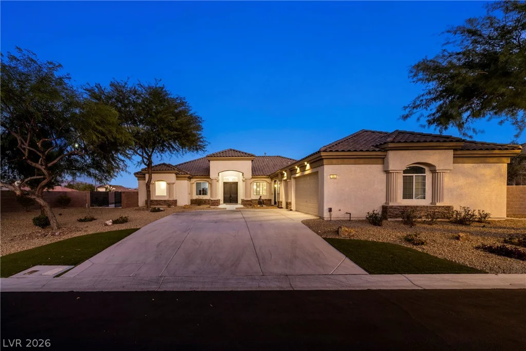 7580 Prancing Pony, Las Vegas, NV 89131
