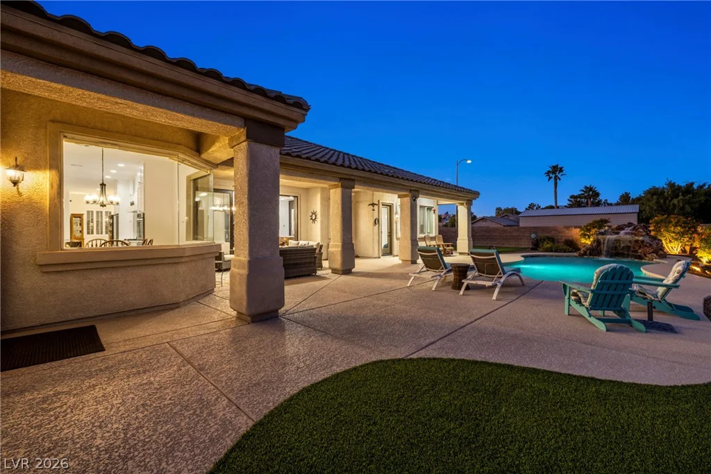 7580 Prancing Pony, Las Vegas, NV 89131