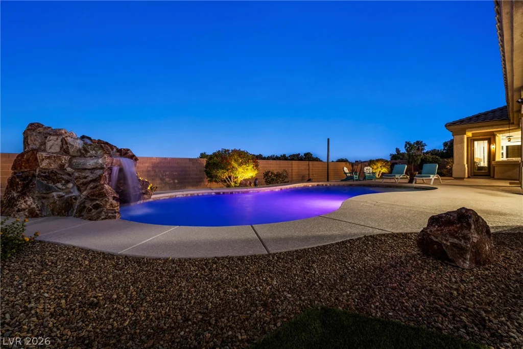7580 Prancing Pony, Las Vegas, NV 89131