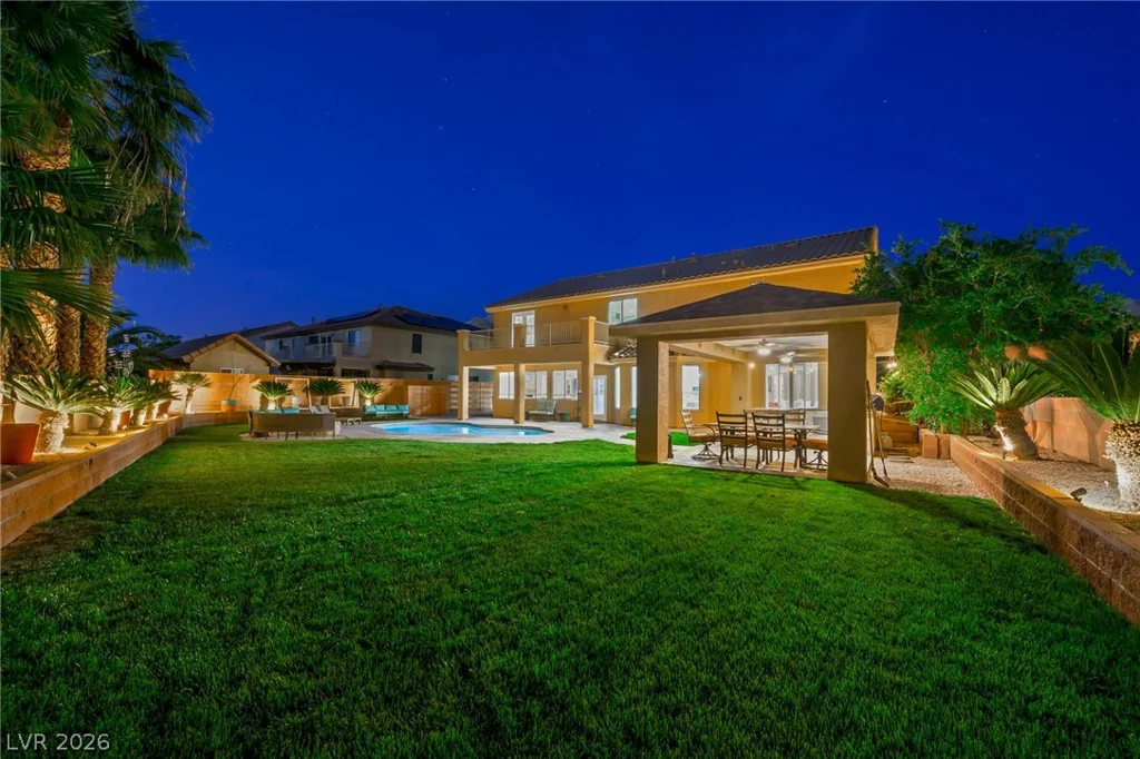453 Mountain Villa, Las Vegas, NV 89110