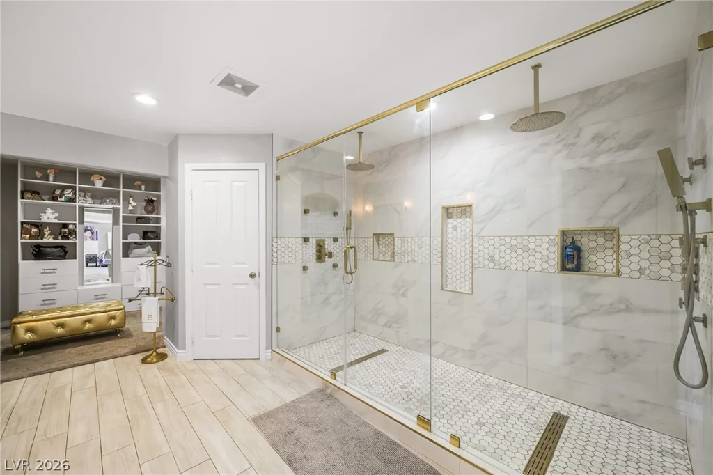 453 Mountain Villa, Las Vegas, NV 89110