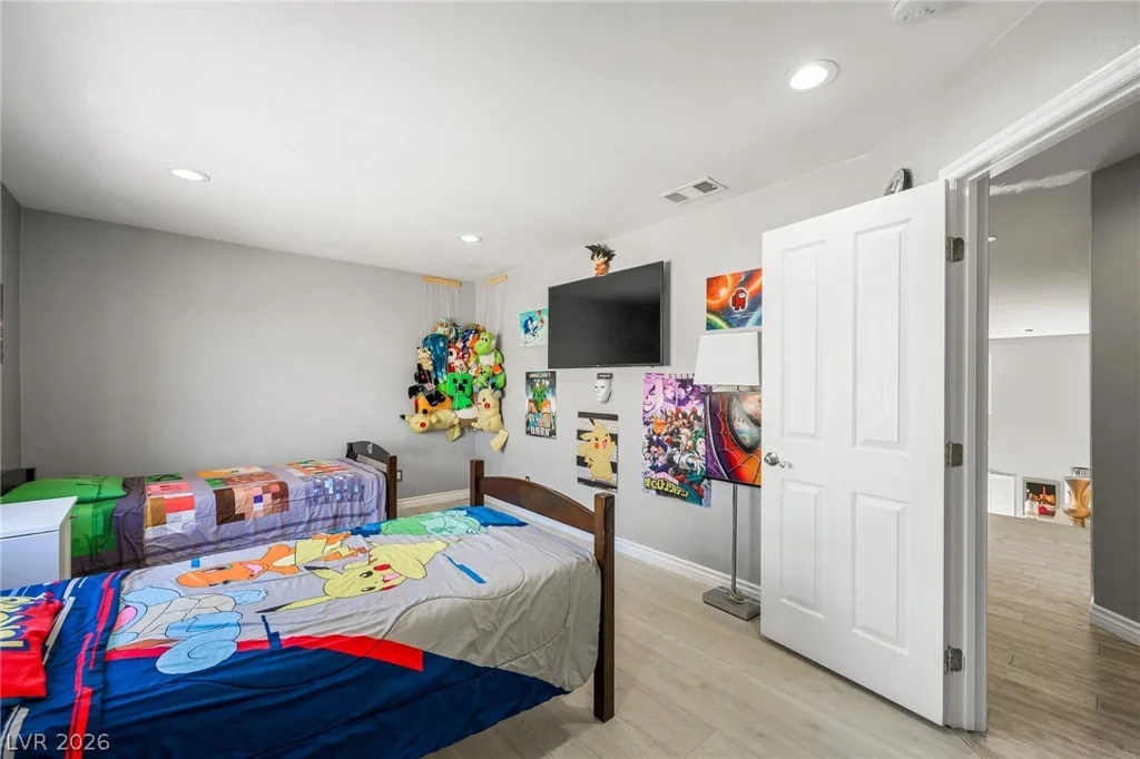 453 Mountain Villa, Las Vegas, NV 89110