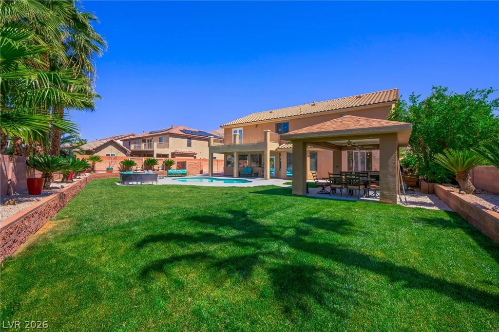453 Mountain Villa, Las Vegas, NV 89110