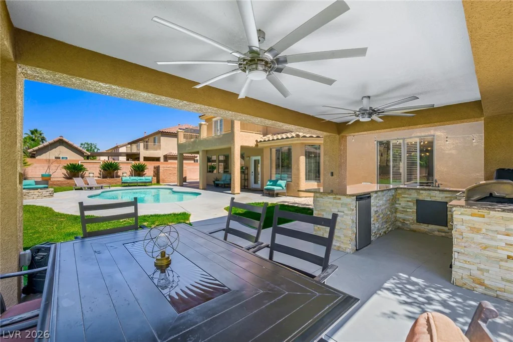 453 Mountain Villa, Las Vegas, NV 89110