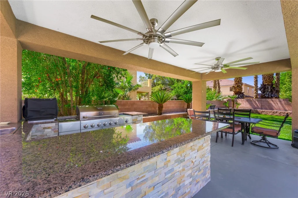 453 Mountain Villa, Las Vegas, NV 89110