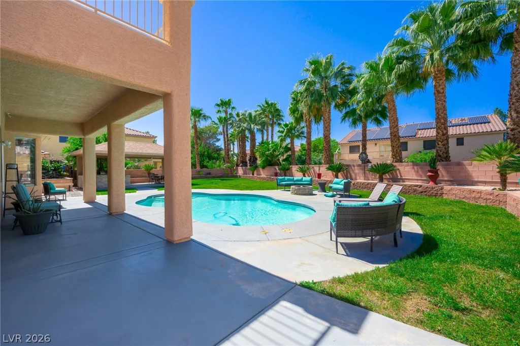 453 Mountain Villa, Las Vegas, NV 89110