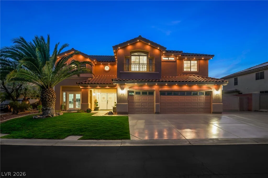 453 Mountain Villa, Las Vegas, NV 89110