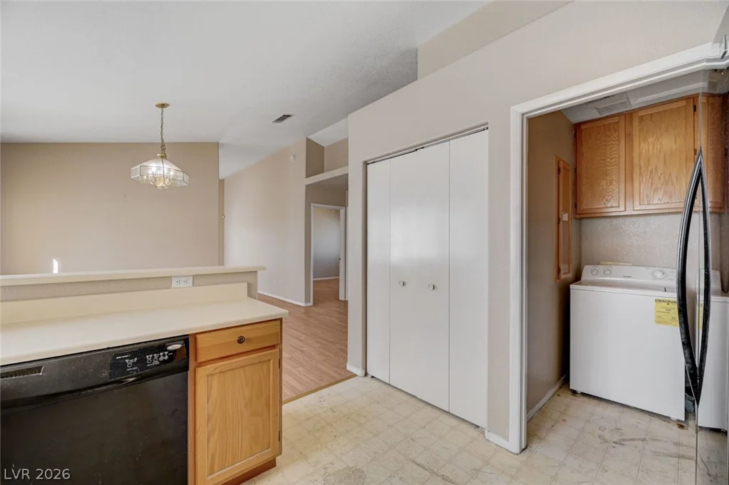 9124 Green Frost, Las Vegas, NV 89129