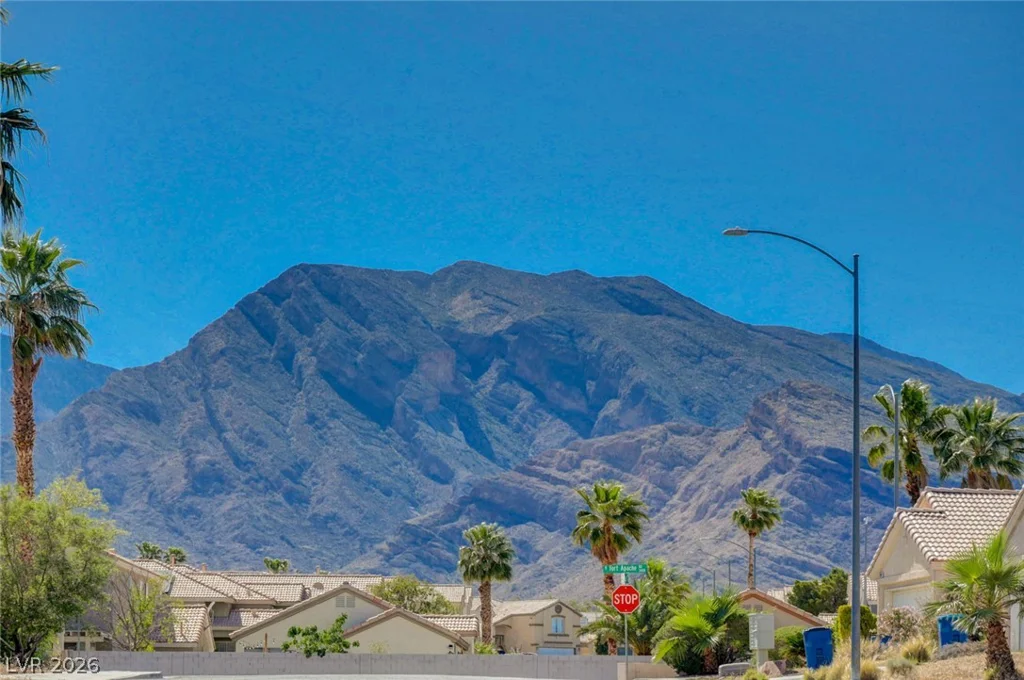 9124 Green Frost, Las Vegas, NV 89129