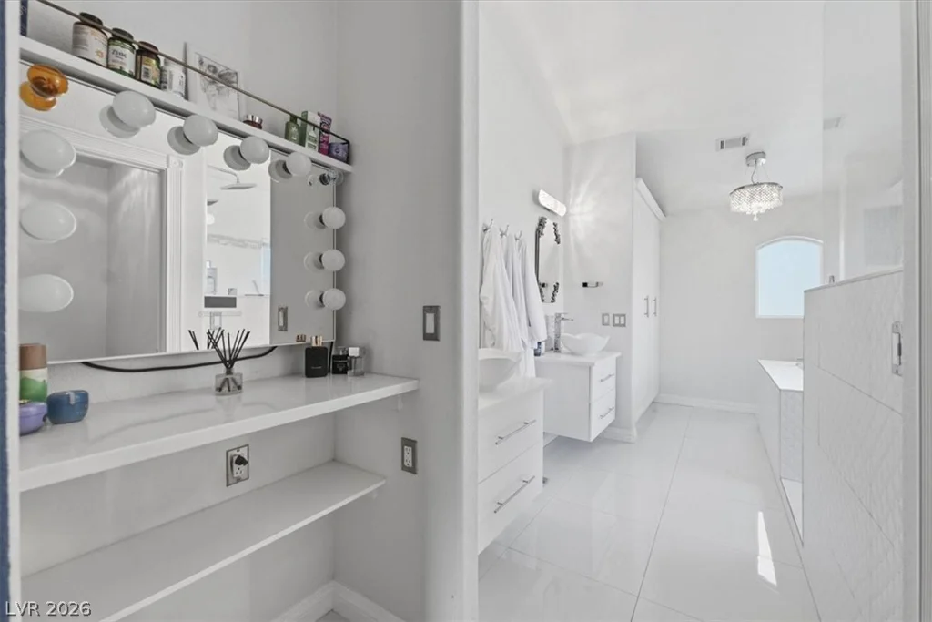 5397 Esparon, Las Vegas, NV 89141