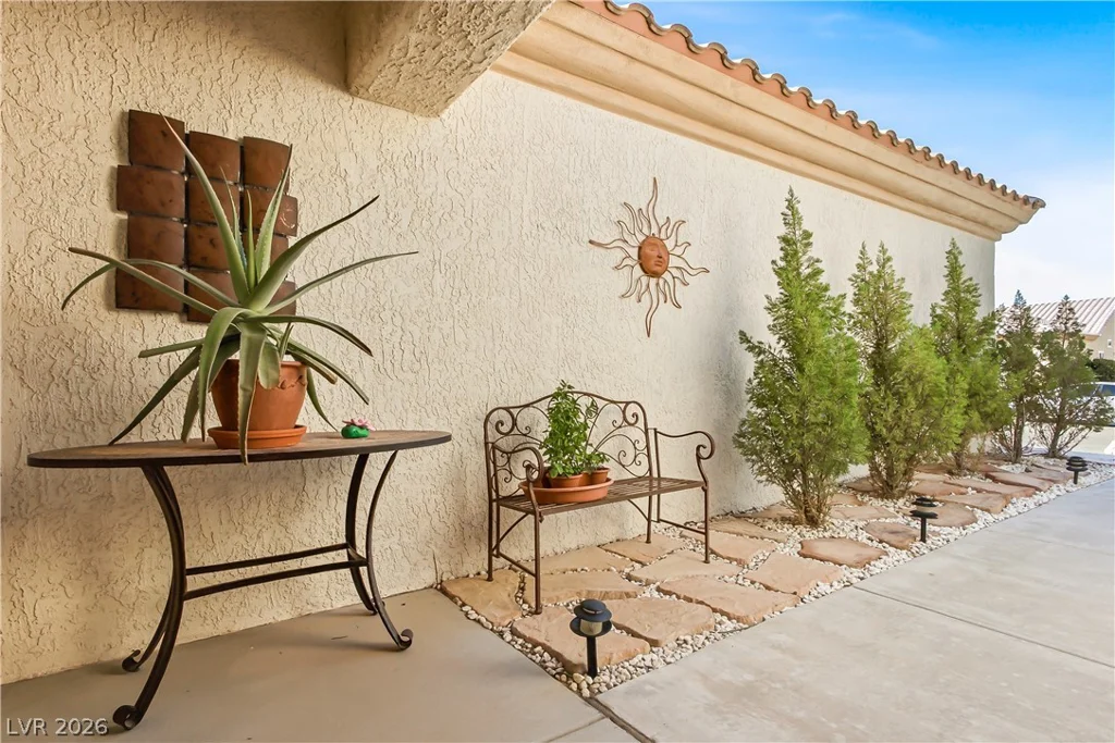 10109 Keysborough, Las Vegas, NV 89134