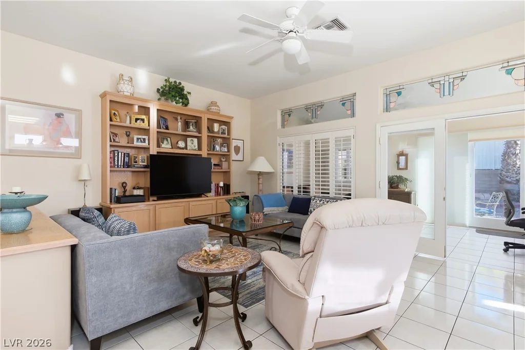 10109 Keysborough, Las Vegas, NV 89134