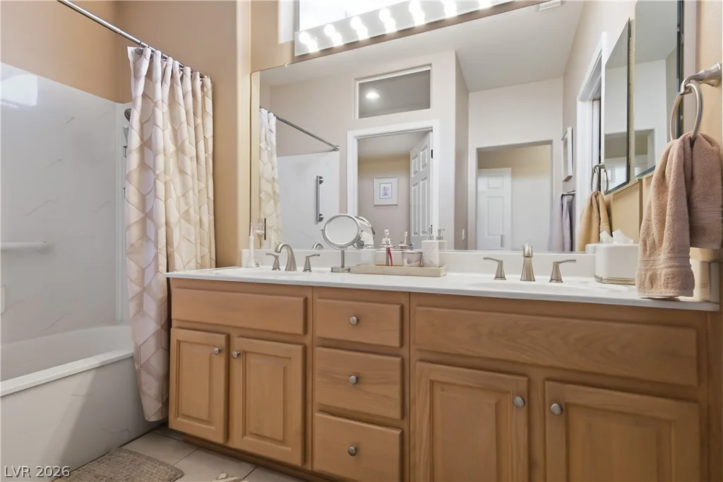 10109 Keysborough, Las Vegas, NV 89134