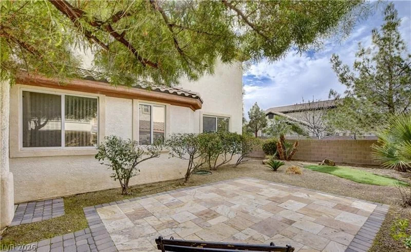 3390 Cupecoy Point, Las Vegas, NV 89141