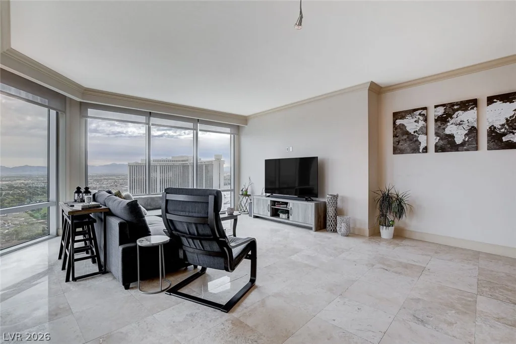 322 Karen, Las Vegas, NV 89109