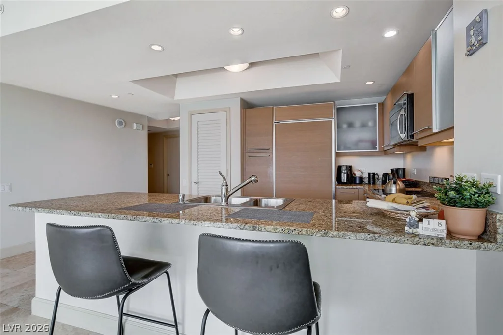322 Karen, Las Vegas, NV 89109