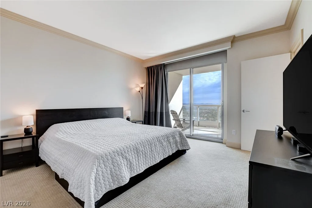 322 Karen, Las Vegas, NV 89109
