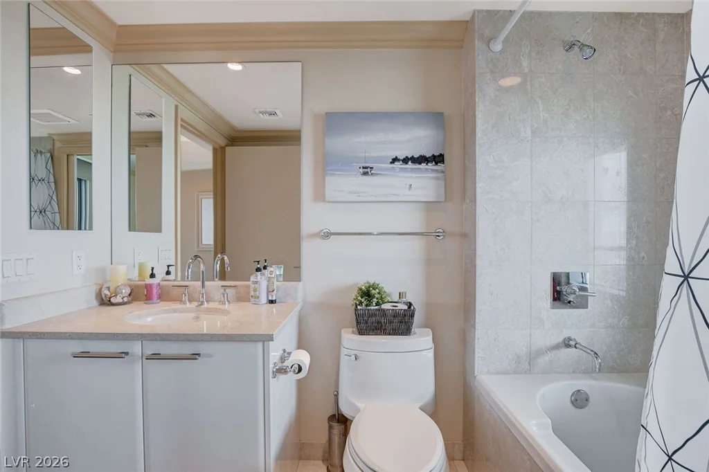 322 Karen, Las Vegas, NV 89109