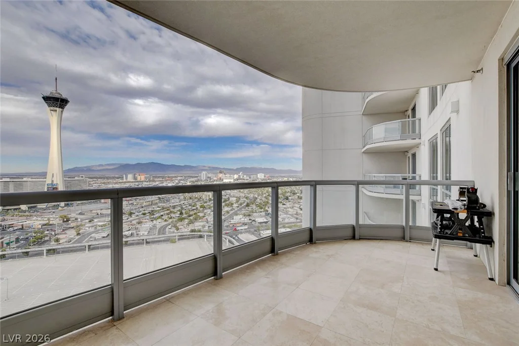 322 Karen, Las Vegas, NV 89109
