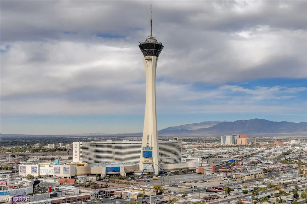 322 Karen, Las Vegas, NV 89109