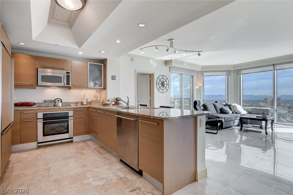 322 Karen, Las Vegas, NV 89109