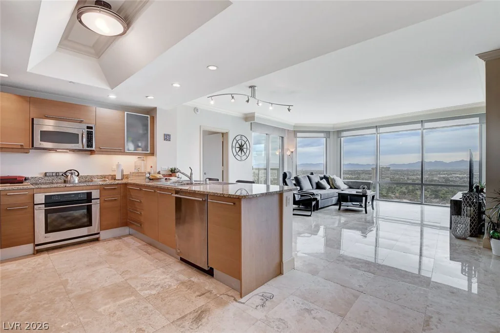 322 Karen, Las Vegas, NV 89109