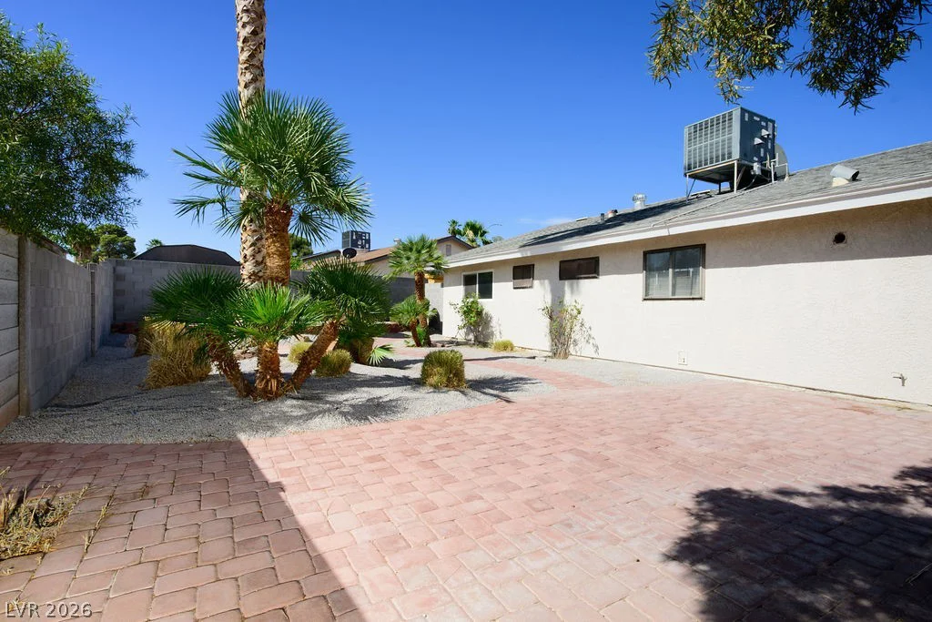 620 Hidden Valley, Henderson, NV 89002