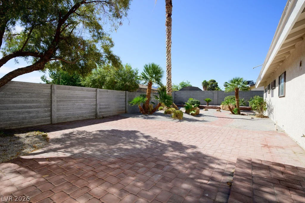 620 Hidden Valley, Henderson, NV 89002