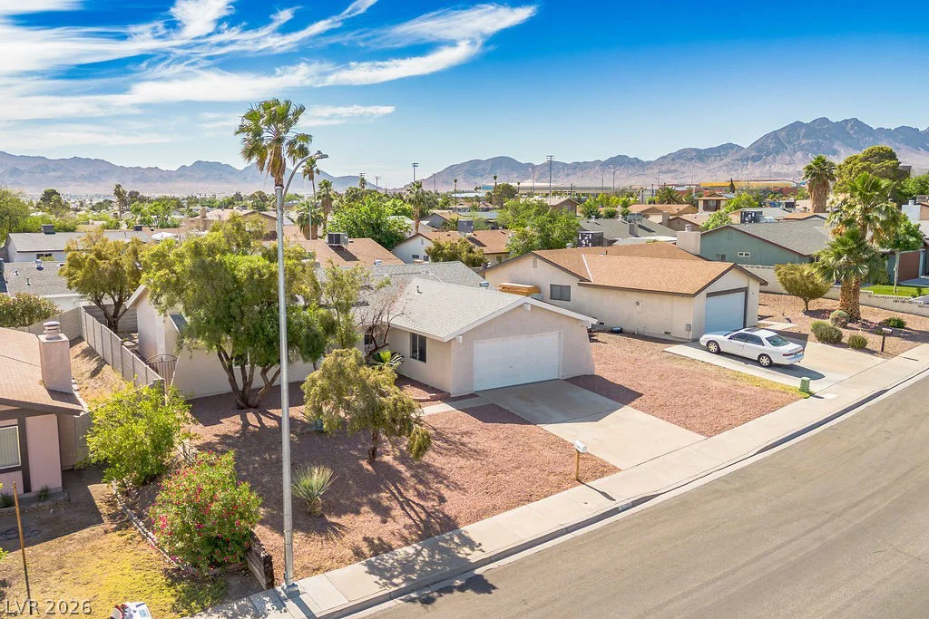 620 Hidden Valley, Henderson, NV 89002