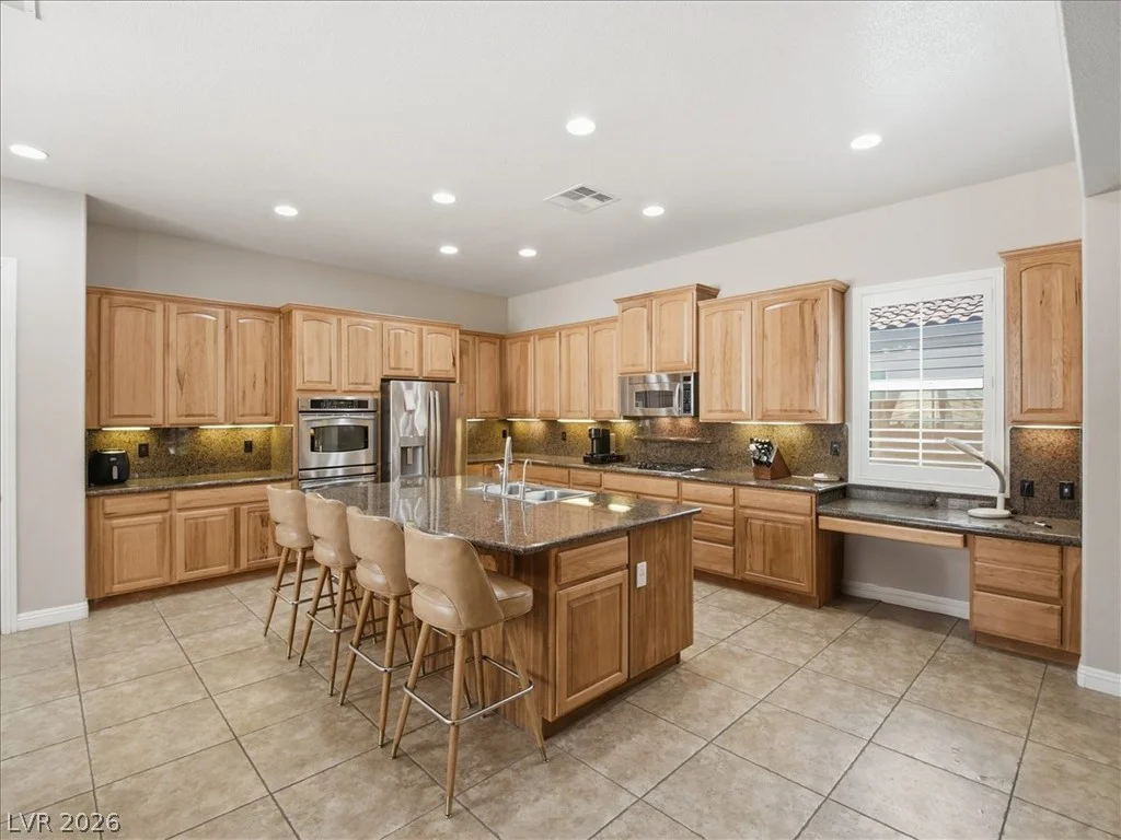 7301 Mount Kearsarge, Las Vegas, NV 89131