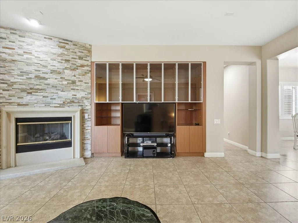 7301 Mount Kearsarge, Las Vegas, NV 89131
