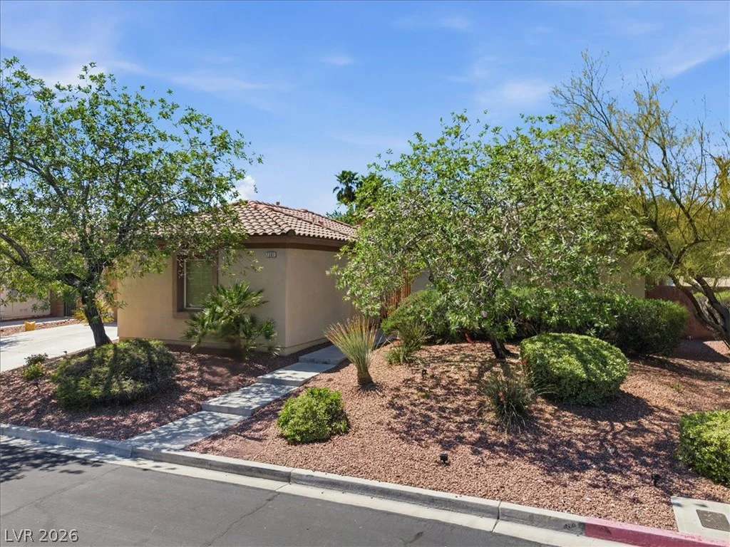 7301 Mount Kearsarge, Las Vegas, NV 89131