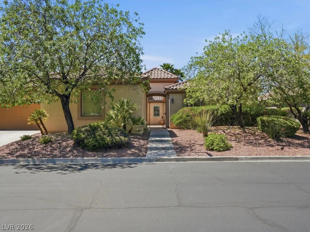 7301 Mount Kearsarge, Las Vegas, NV 89131