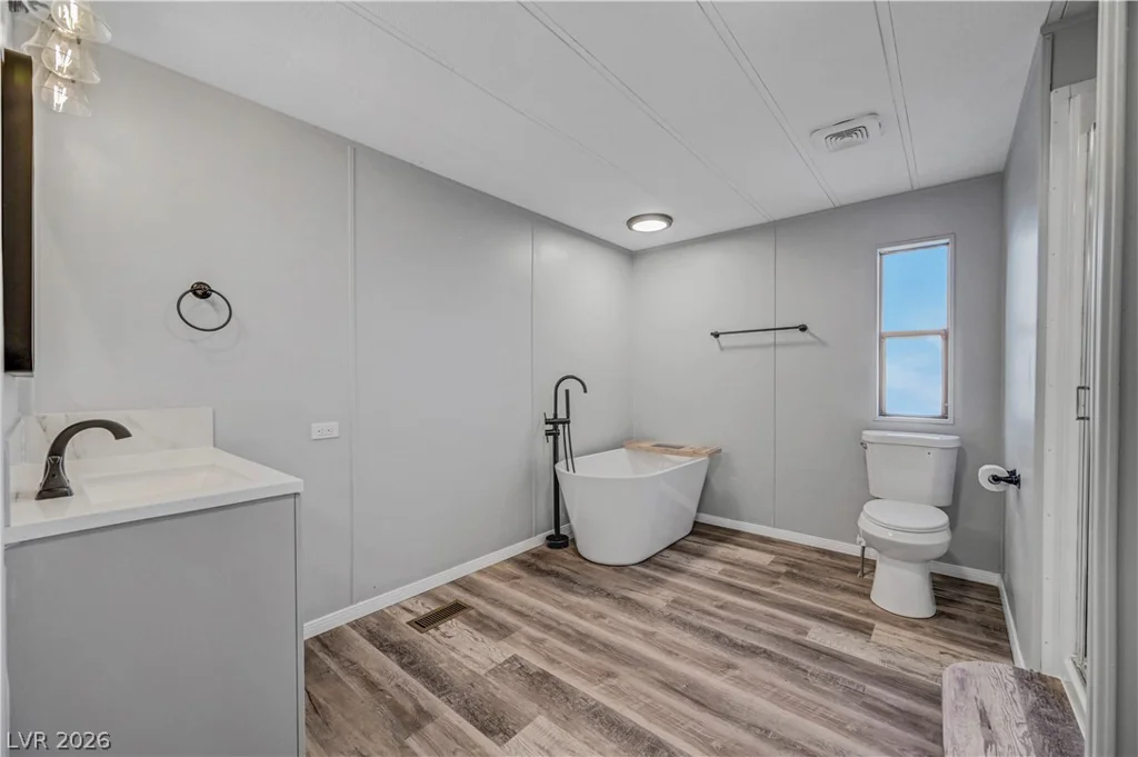 2353 Toiyabe, Las Vegas, NV 89156