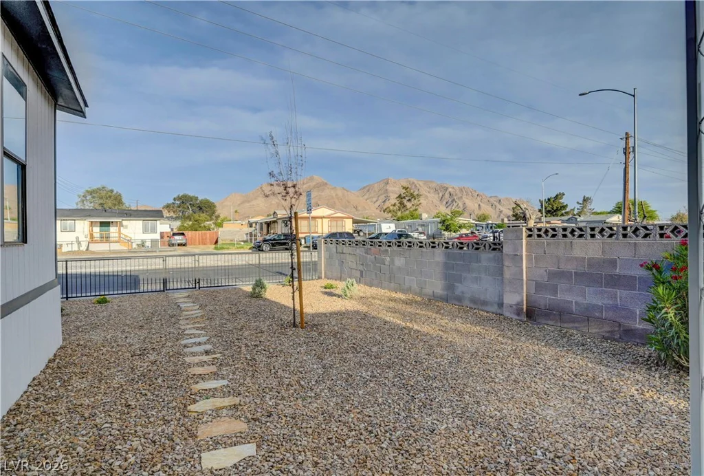 2353 Toiyabe, Las Vegas, NV 89156