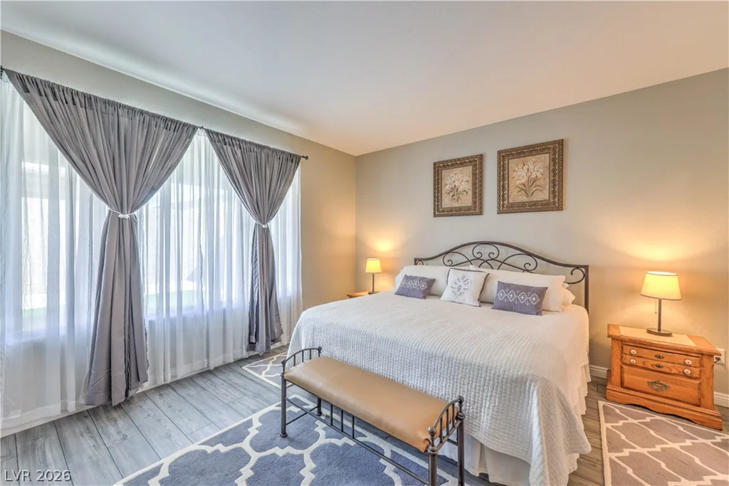2404 Elmont, North Las Vegas, NV 89086