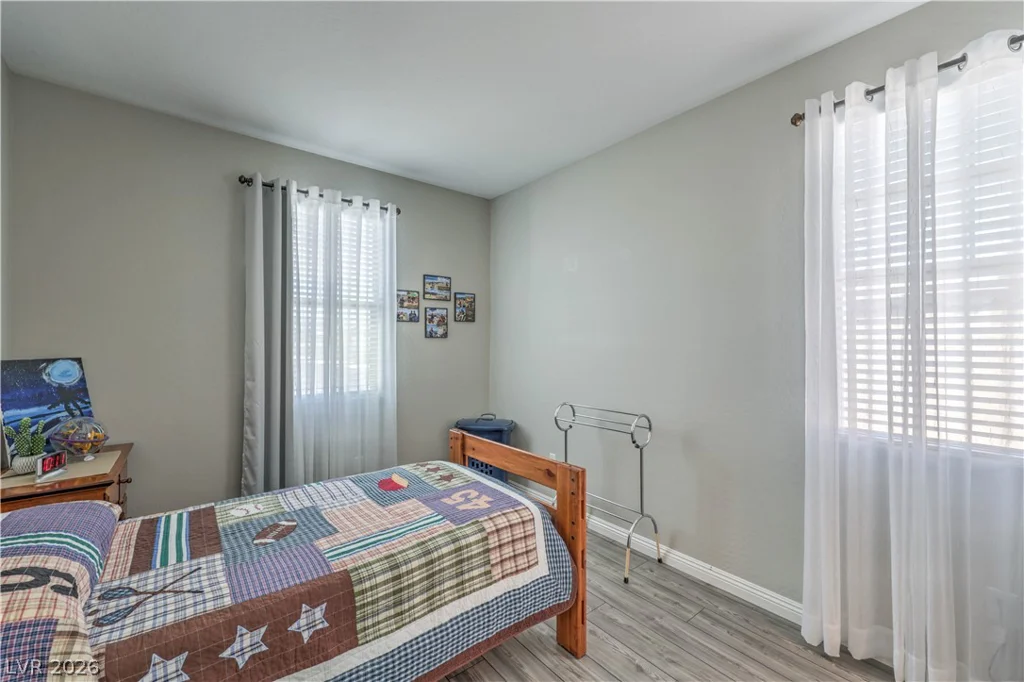 2404 Elmont, North Las Vegas, NV 89086