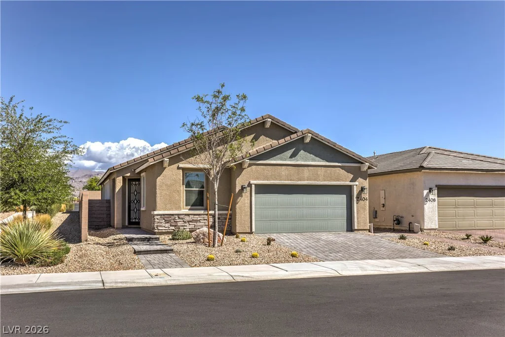 2404 Elmont, North Las Vegas, NV 89086