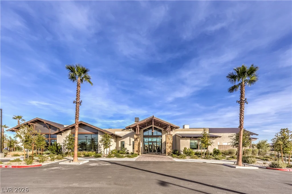 2404 Elmont, North Las Vegas, NV 89086