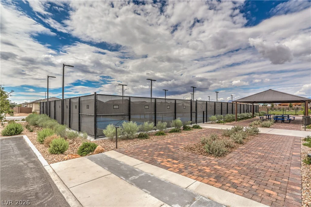 2404 Elmont, North Las Vegas, NV 89086