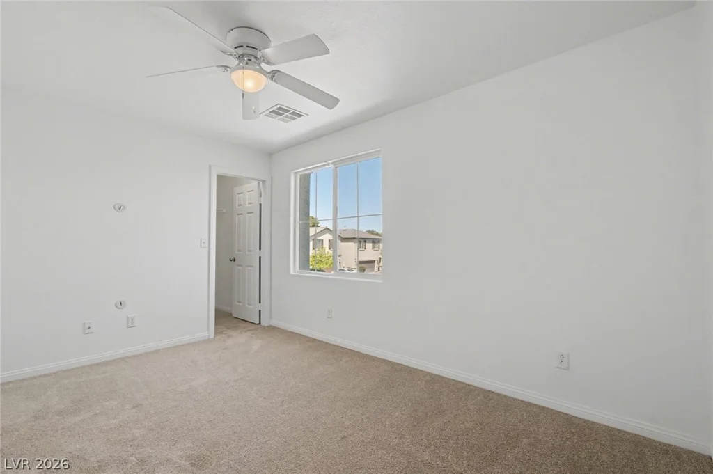 6825 Briarwood Bend, Las Vegas, NV 89130