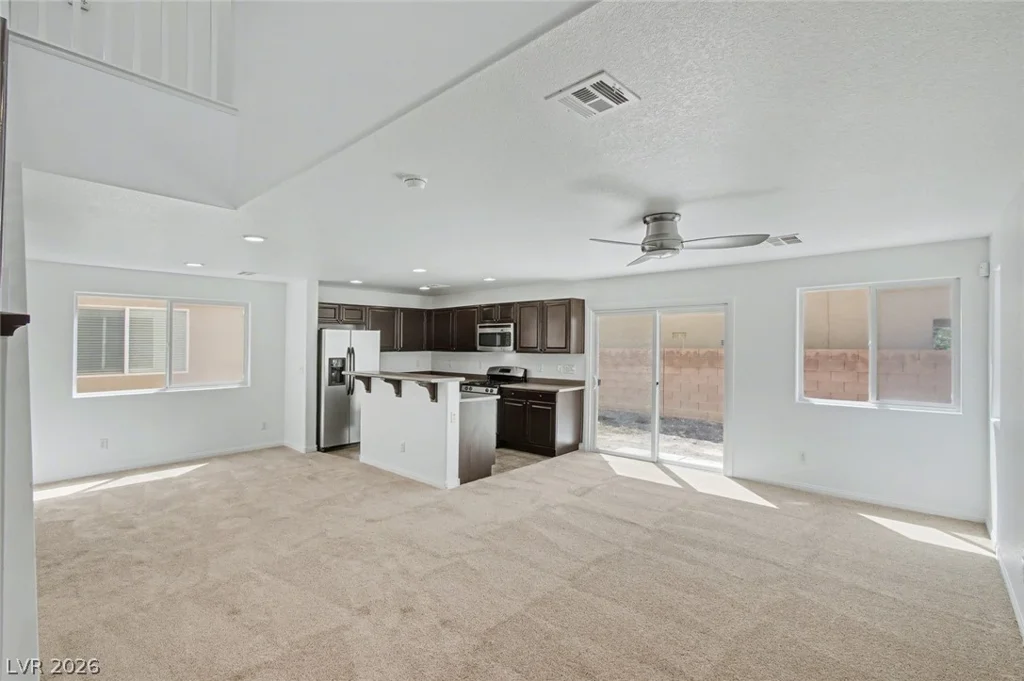 6825 Briarwood Bend, Las Vegas, NV 89130
