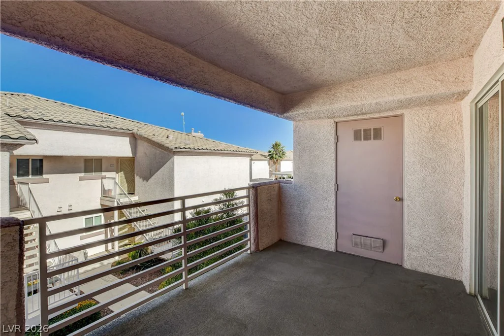 4555 Sahara, Las Vegas, NV 89104