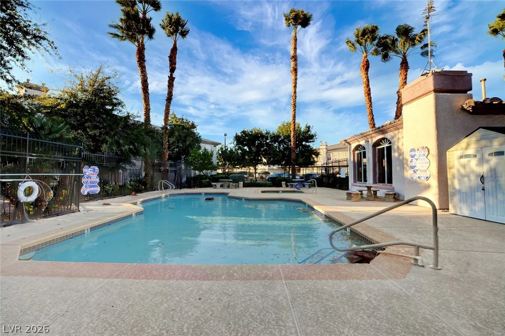 4555 Sahara, Las Vegas, NV 89104