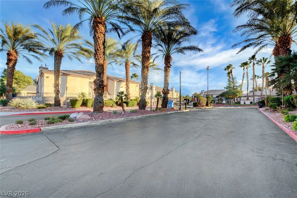 4555 Sahara, Las Vegas, NV 89104
