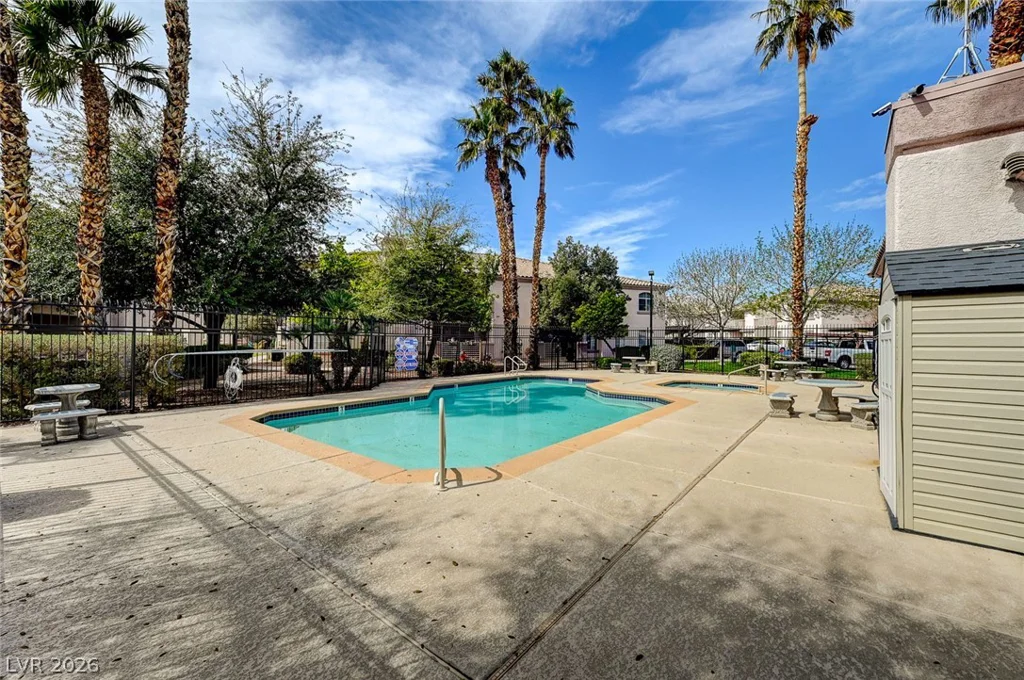 4555 Sahara, Las Vegas, NV 89104