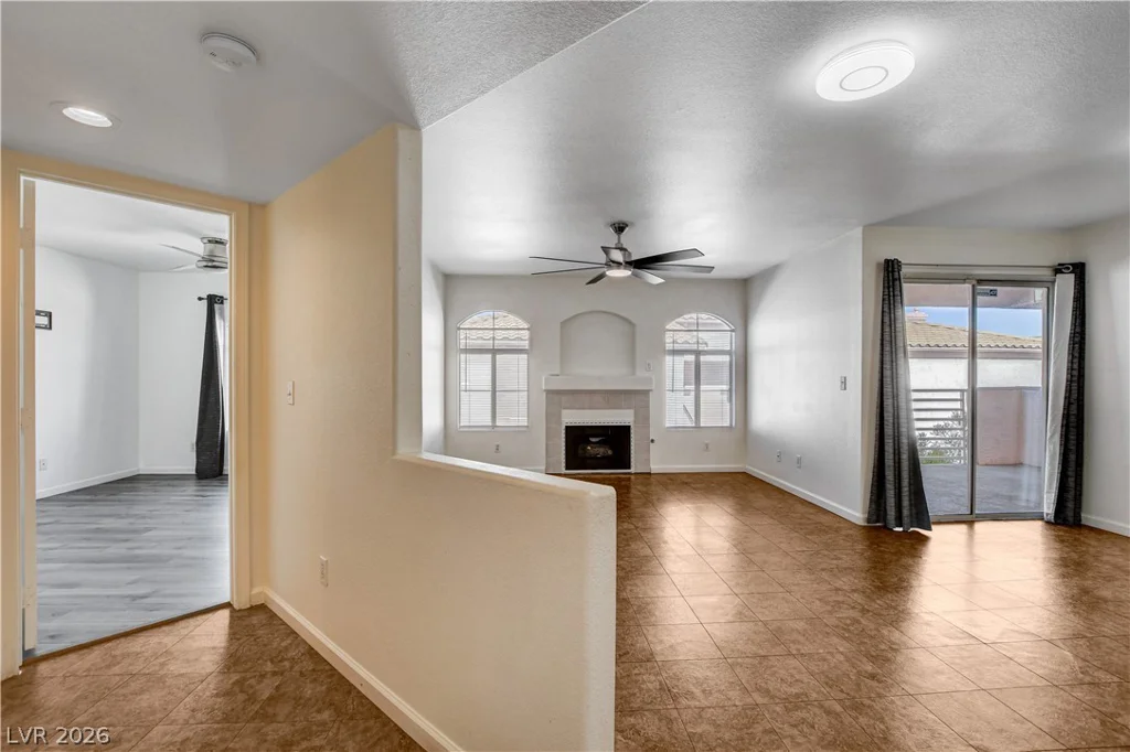 4555 Sahara, Las Vegas, NV 89104