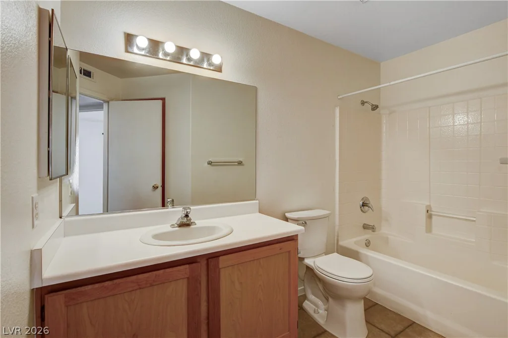 4555 Sahara, Las Vegas, NV 89104